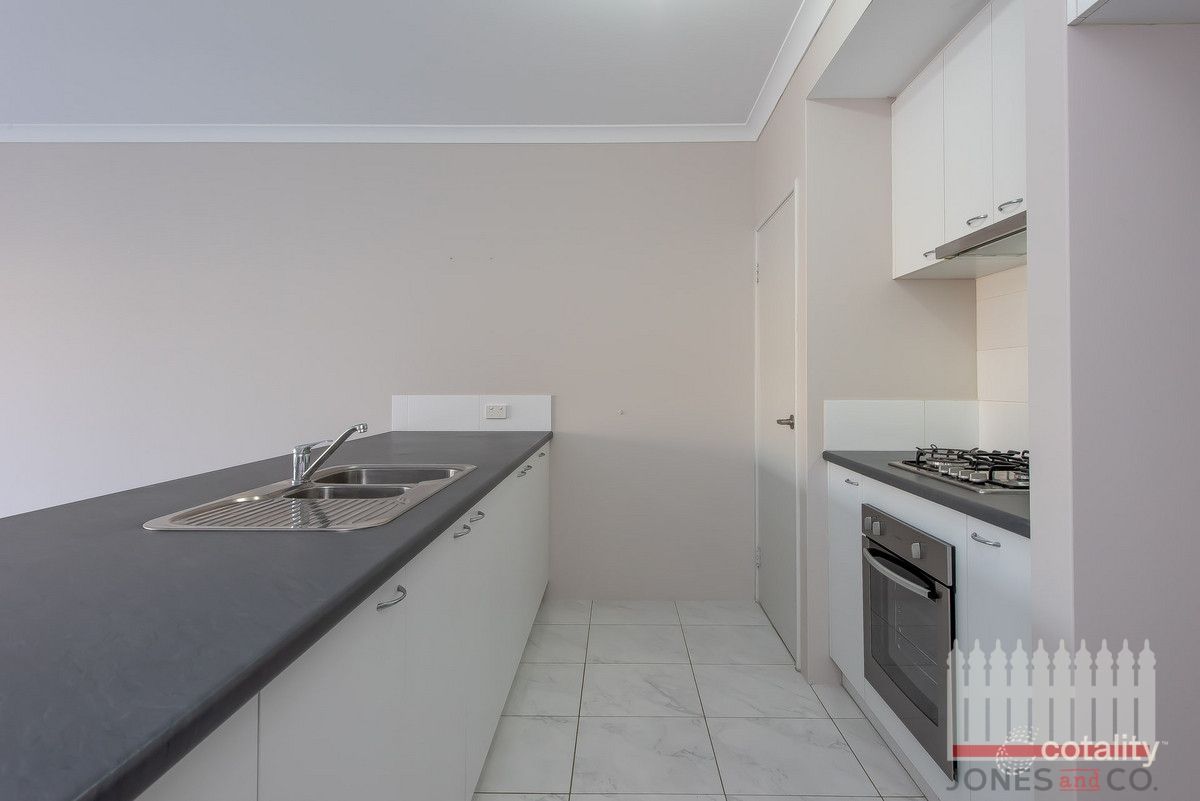 40 Wilding Bvd, Ellenbrook, WA 6069