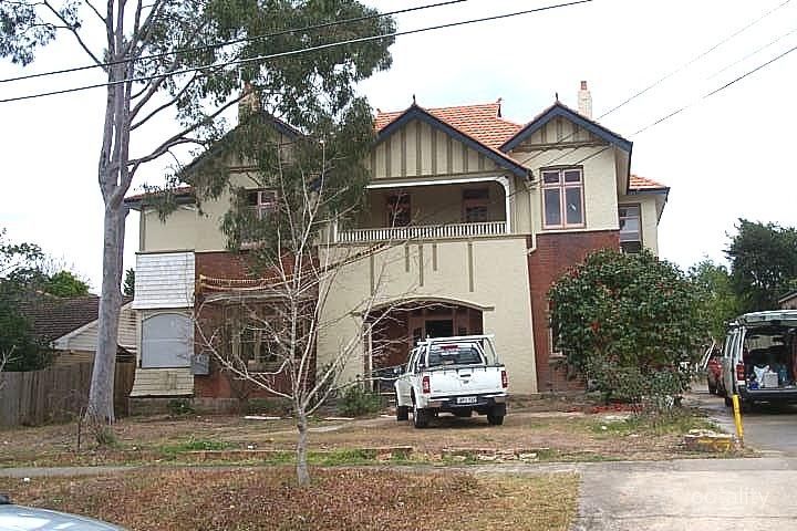 22 Russell Ave, Lindfield, NSW 2070