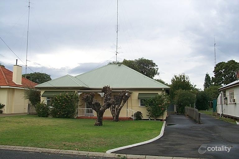 11 Mossop St, South Bunbury, WA 6230