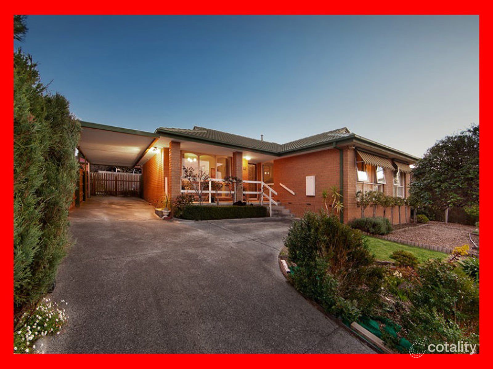 31 Clifton Way, Endeavour Hills, VIC 3802