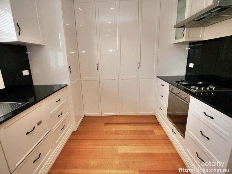 2/12 Lampe Ave, Wagga Wagga, NSW 2650