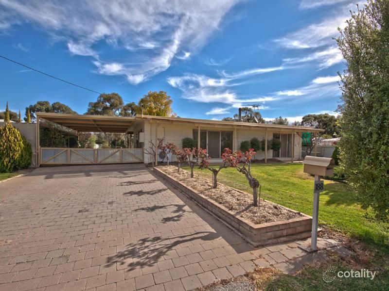 188 Adams St, Wentworth, NSW 2648