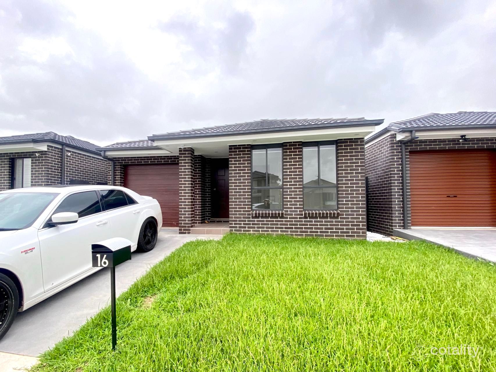 16 Cortina Ave, Austral, NSW 2179