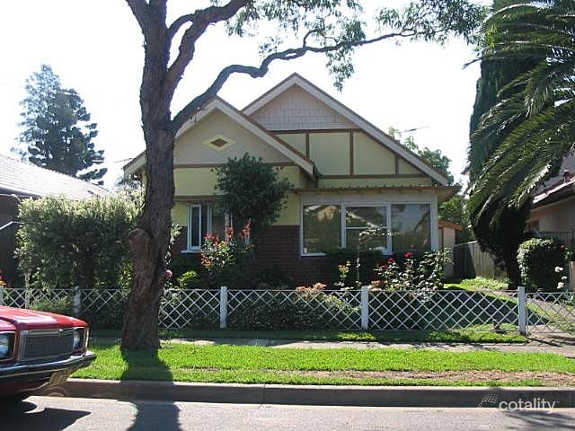 15 Rawson St, Croydon Park, NSW 2133