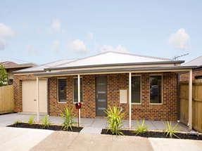 1/1 Alkoomi Ave, Hamlyn Heights, VIC 3215