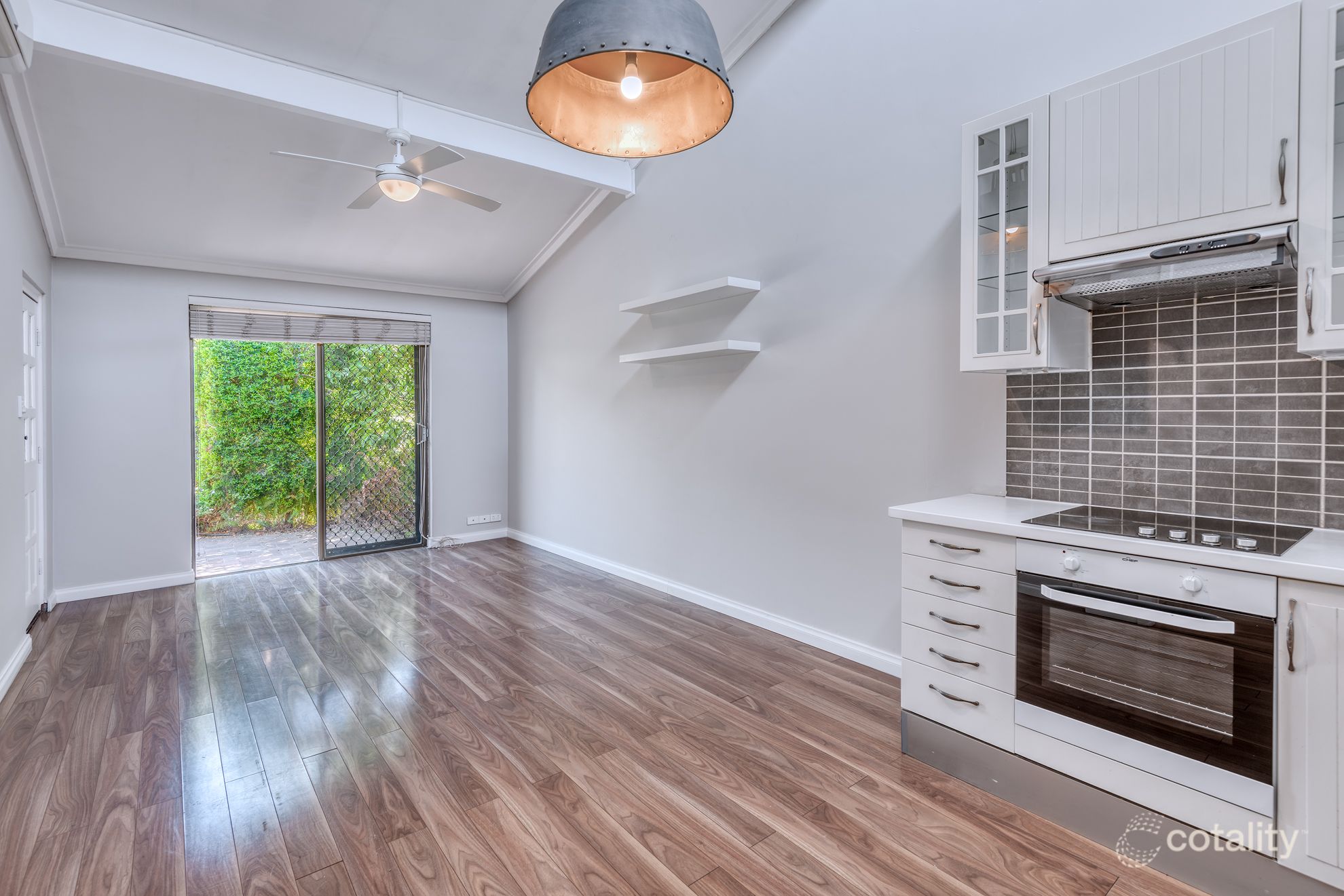 8/208 North Beach Dr, Tuart Hill, WA 6060