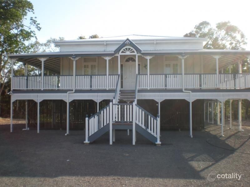 40 Kingfisher Cres, Moore Park Beach, QLD 4670