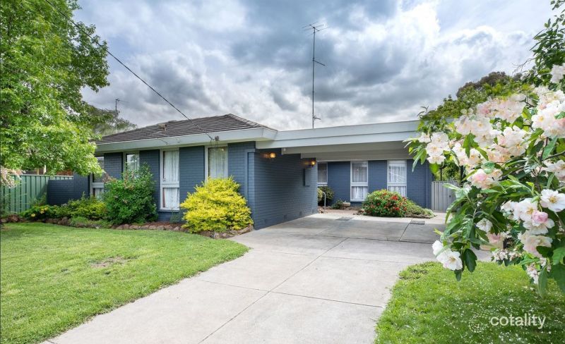 21 Christine Ave, Alfredton, VIC 3350