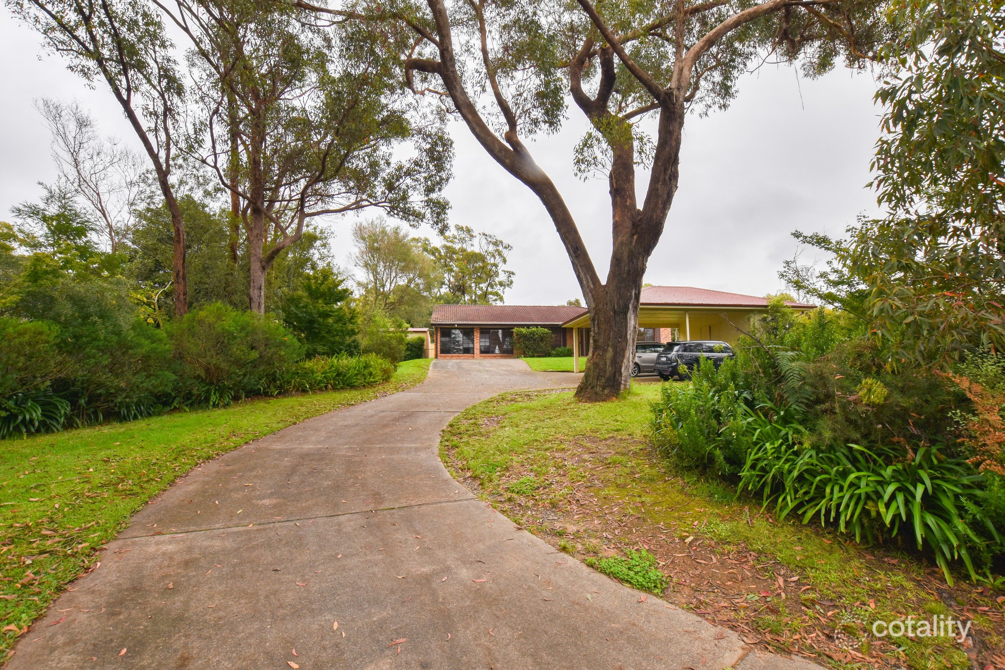 6 Warrigal St, Willow Vale, NSW 2575