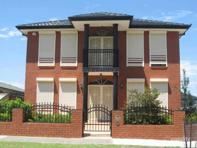 13 St Andrews Dr, Sunshine North, VIC 3020