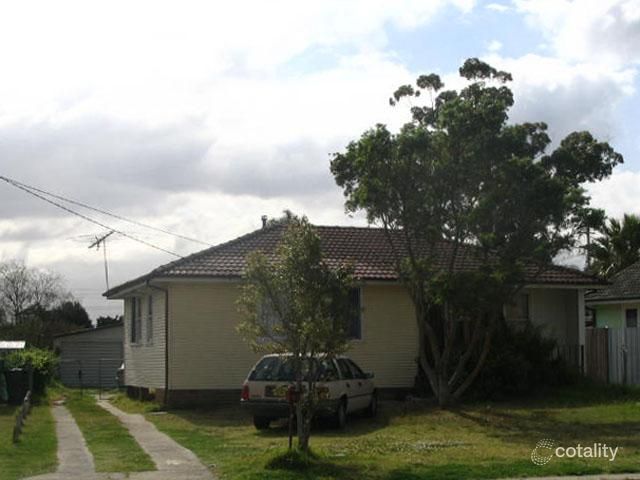 5 Sadleir Ave, Ashcroft, NSW 2168