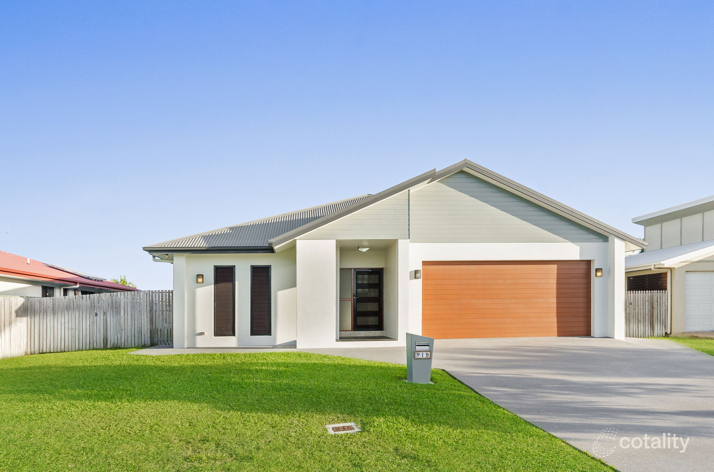 19 Gillingham Ct, Kirwan, QLD 4817