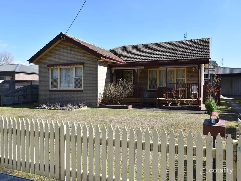 14 Mitchells Rd, Moe, VIC 3825