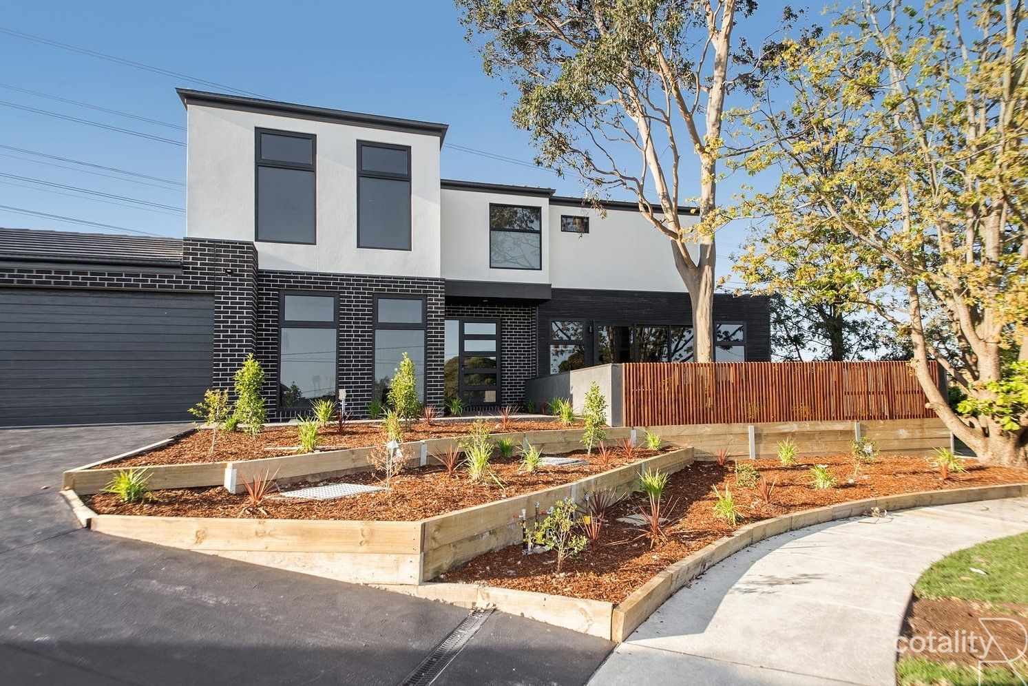 2/4 Cora Ct, Mount Waverley, VIC 3149