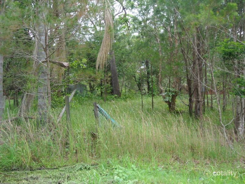 31 Marine St, Macleay Island, QLD 4184