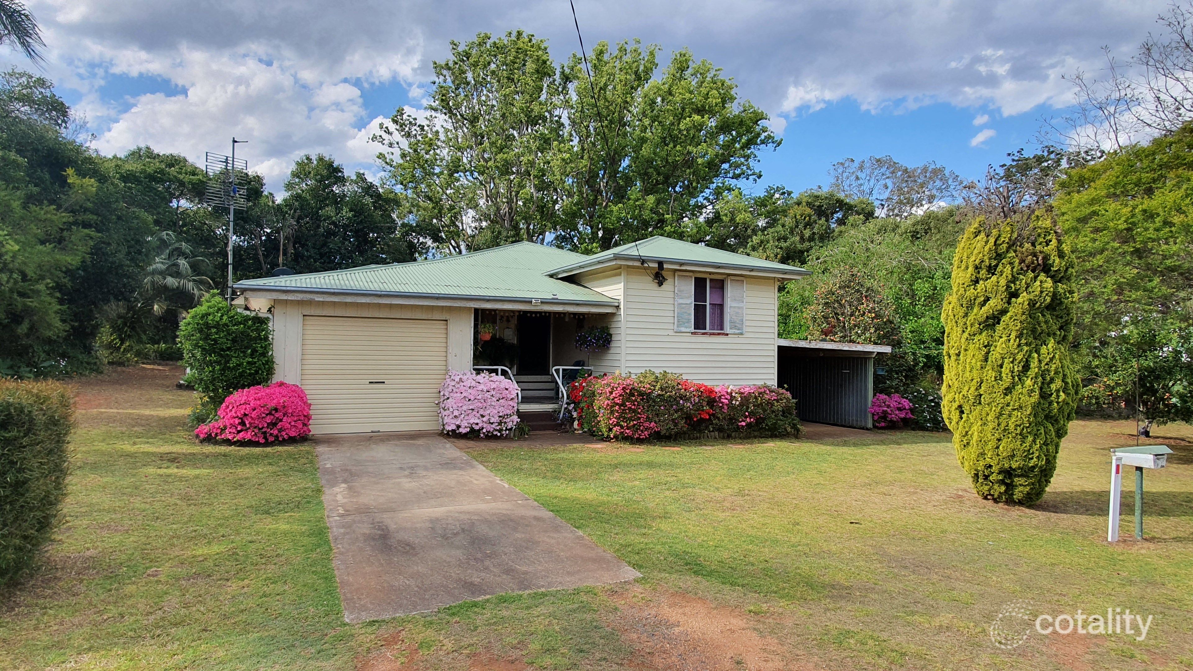 3 Wilkes Rd, Hampton, QLD 4352