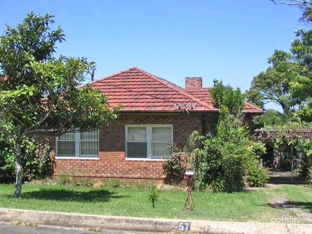 57 Lee St, Warrawong, NSW 2502