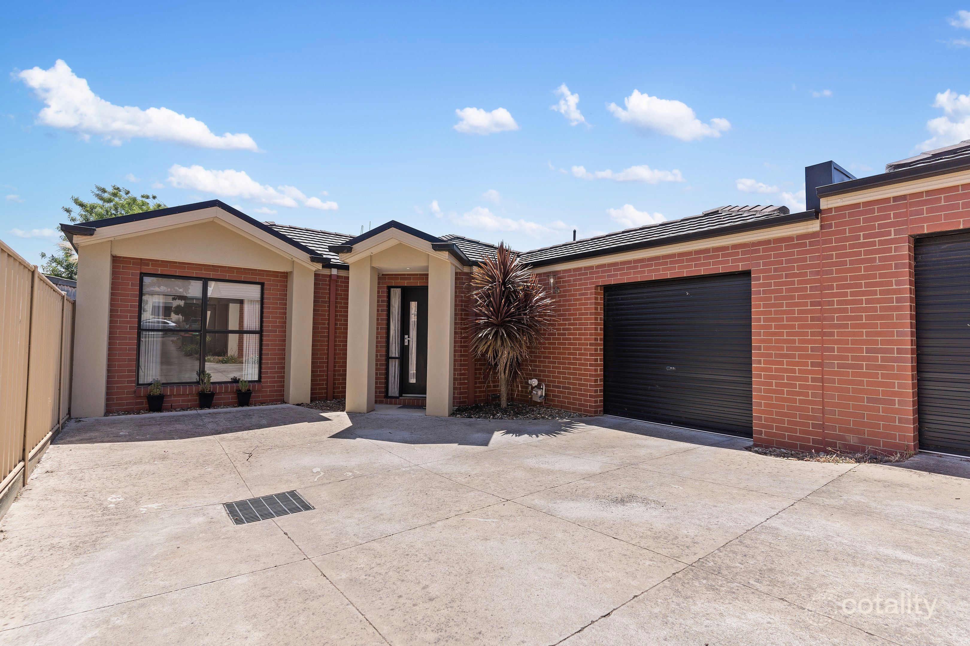61b Raglan St, White Hills, VIC 3550