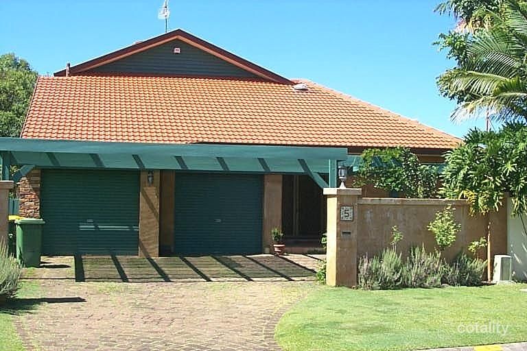 5 Caithness Ct, Bundall, QLD 4217