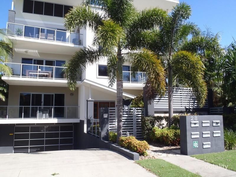 1/28 Parker St, Labrador, QLD 4215