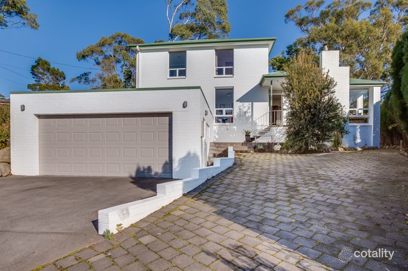 10 Avondale Gr, Mount Nelson, TAS 7007
