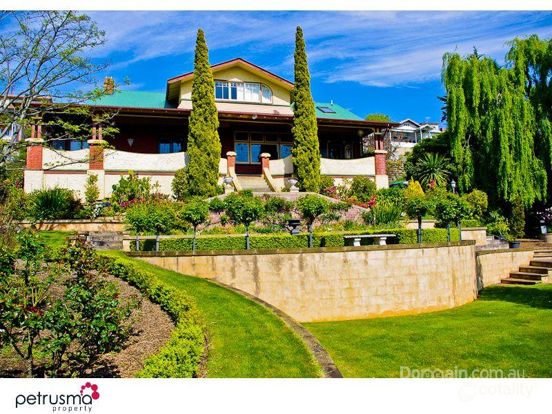 25 Knocklofty Tce, West Hobart, TAS 7000