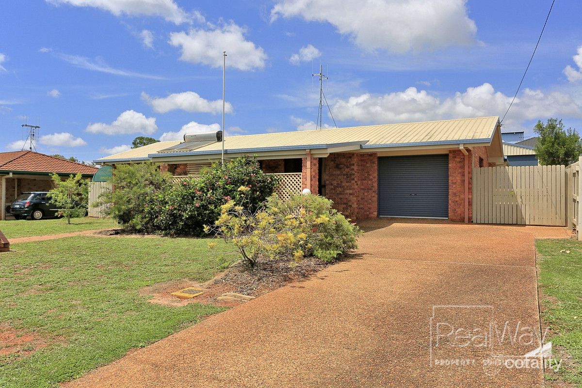 19 Hilltop Pde, Avoca, QLD 4670