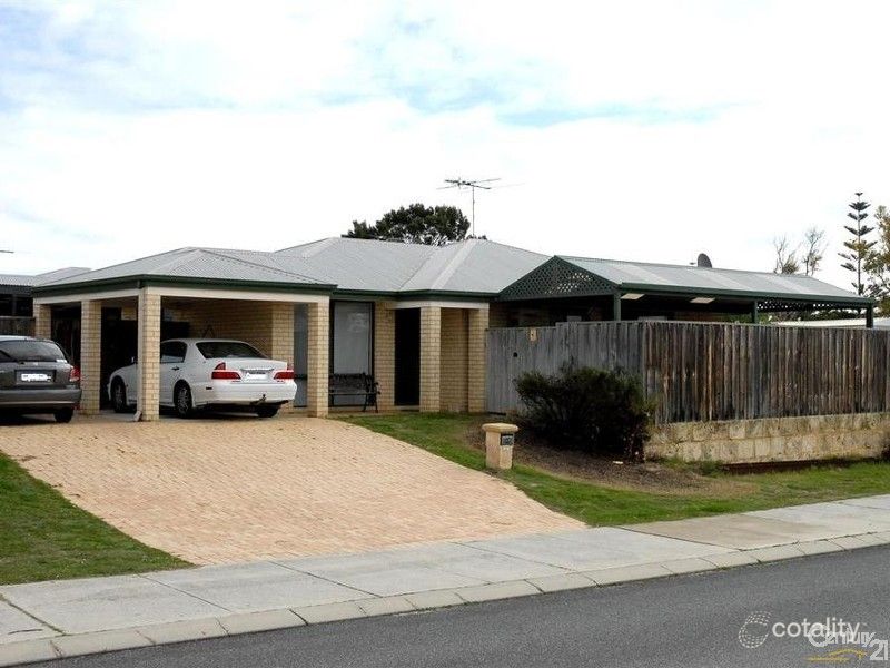 17 Christian Cir, Quinns Rocks, WA 6030
