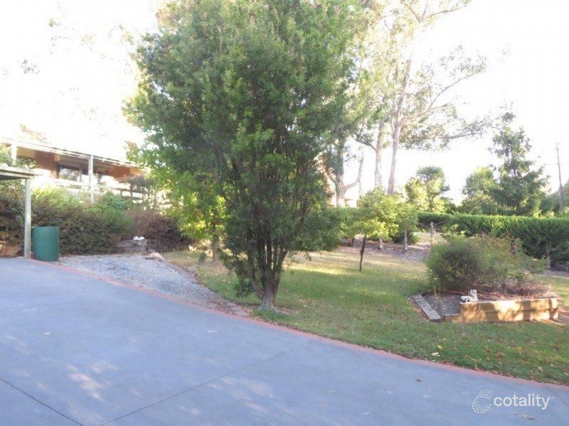 120 Hereford Rd, Mount Evelyn, VIC 3796