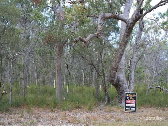 8 Ranch Park Dr, Pacific Haven, QLD 4659