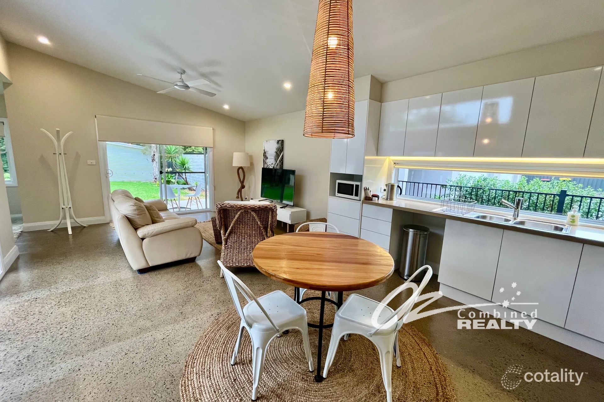38 Duncan St, Huskisson, NSW 2540