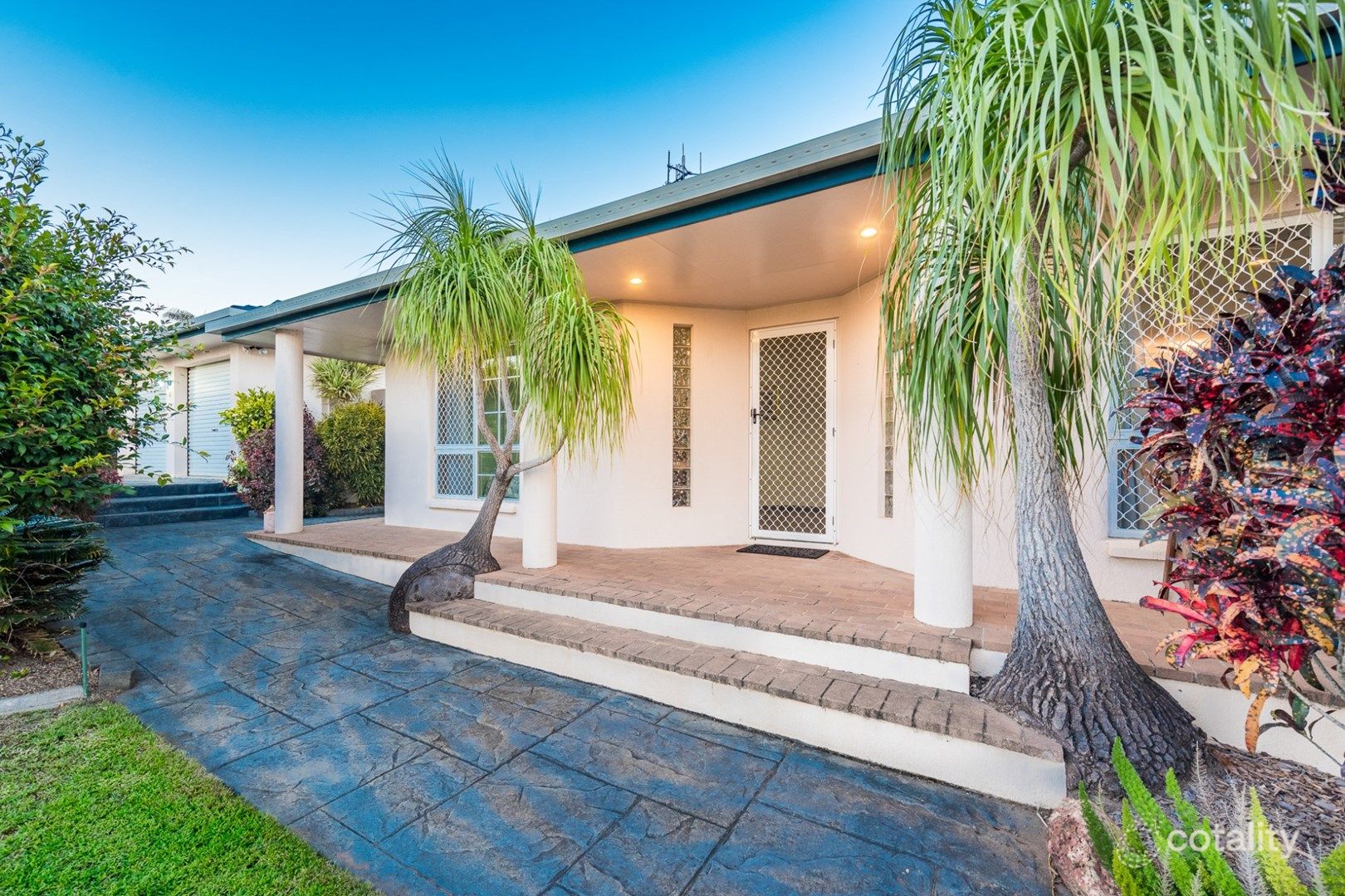 6 Whitehall Ct, Avoca, QLD 4670