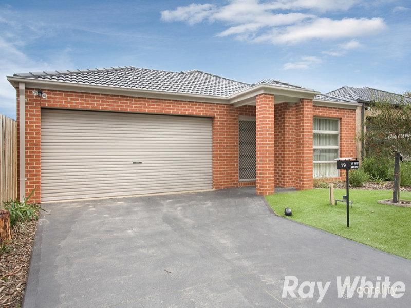36 Green Orchid Cct, Pakenham, VIC 3810