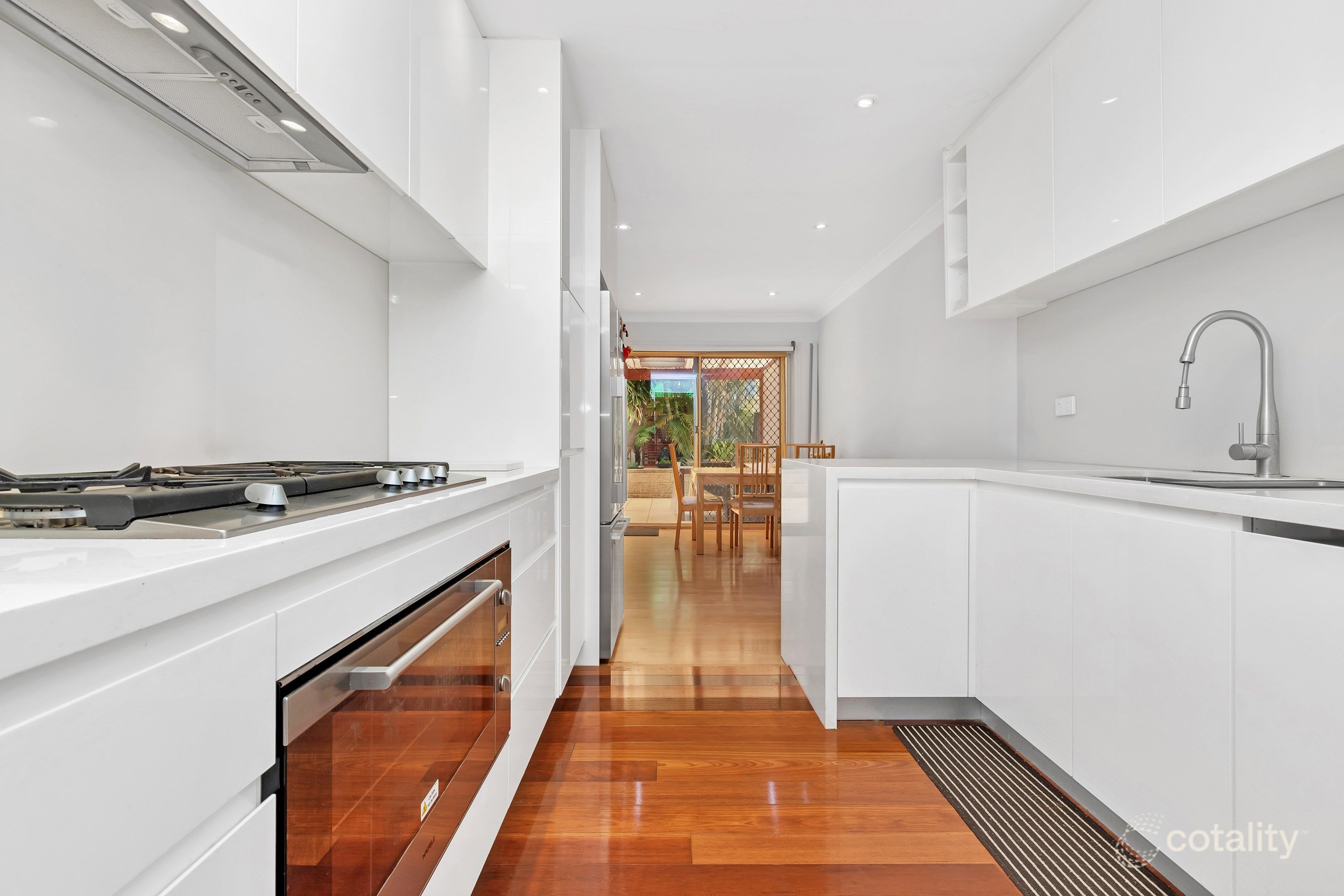 2/221a North Rocks Rd, North Rocks, NSW 2151