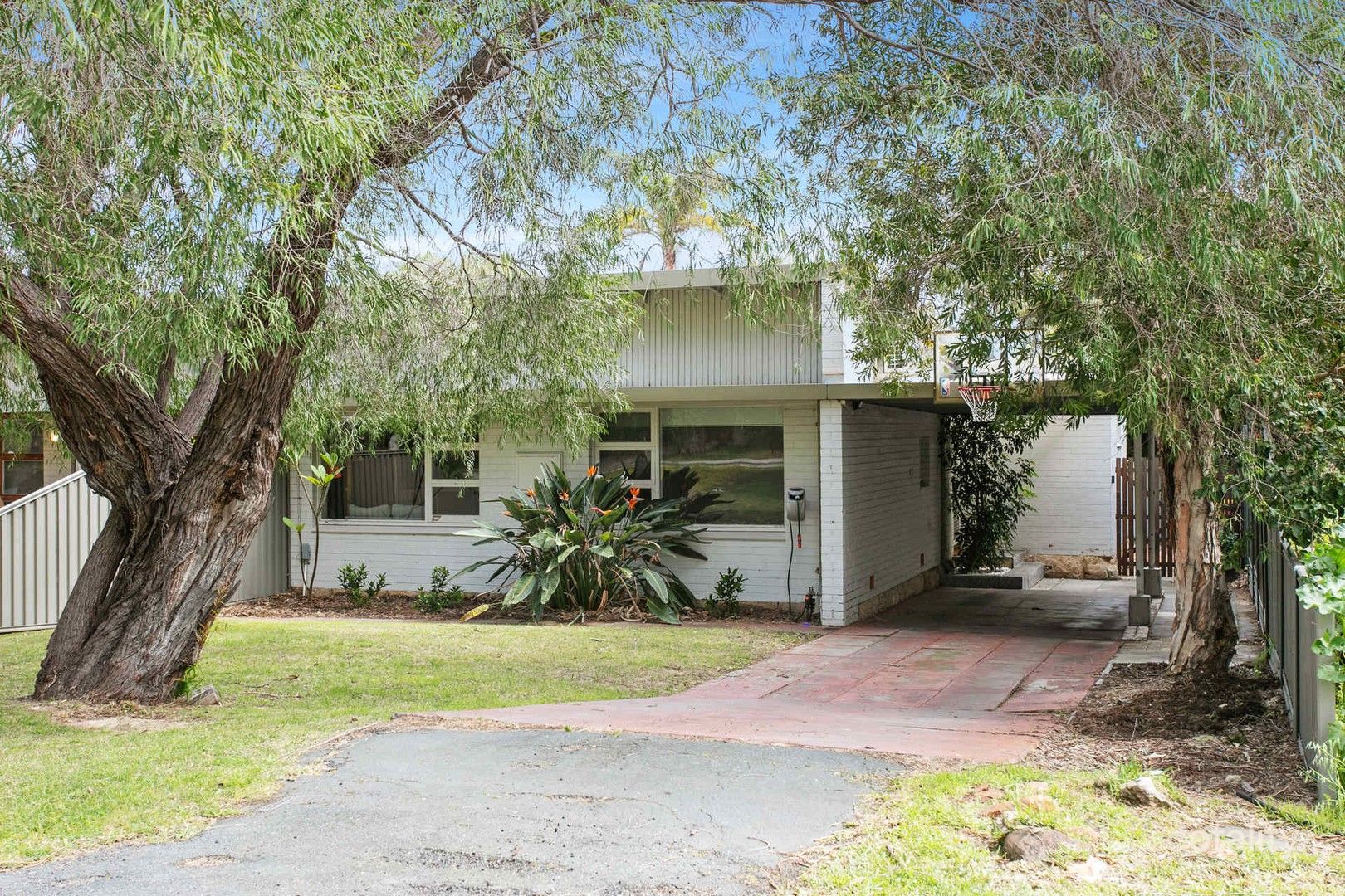 81a Glenelg Ave, Wembley Downs, WA 6019