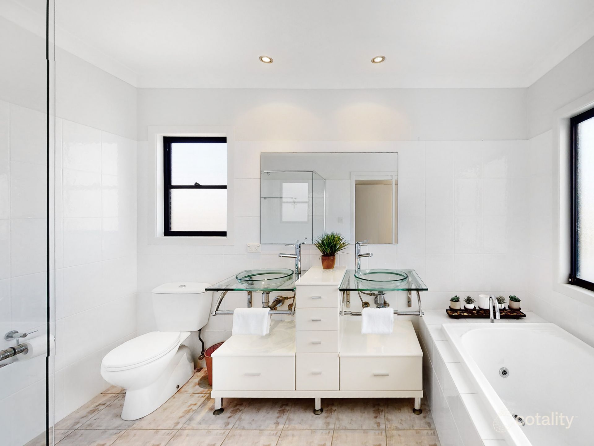 1/40 Bayview St, Runaway Bay, QLD 4216