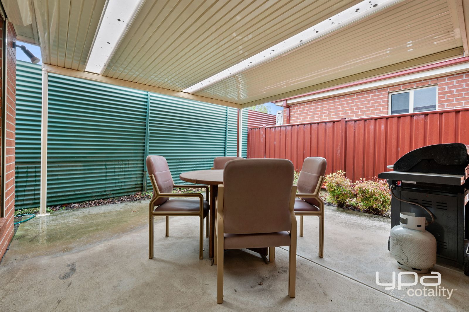 4/27a Hertford St, Sebastopol, VIC 3356