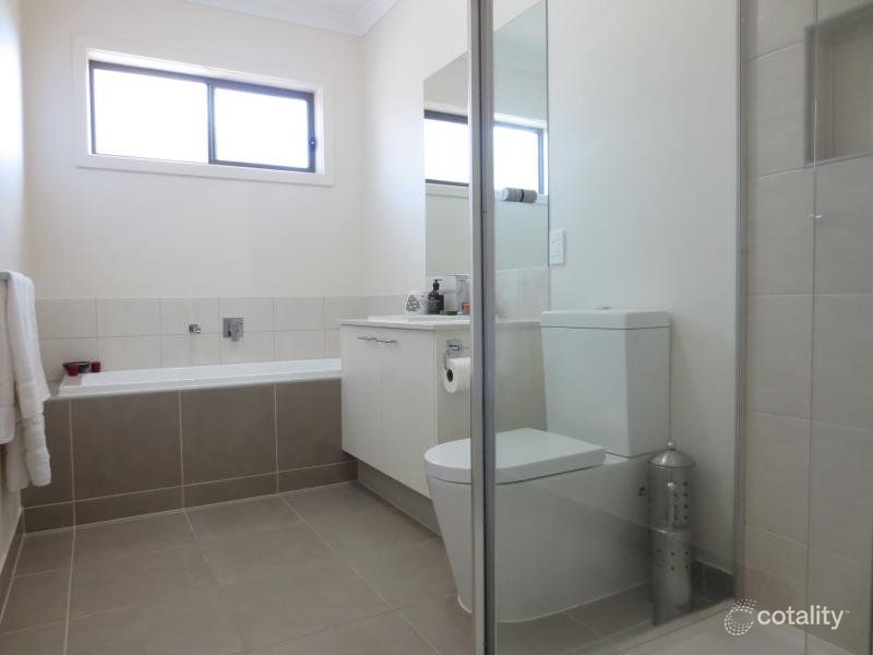 41 Tanika Cct, Croydon, VIC 3136