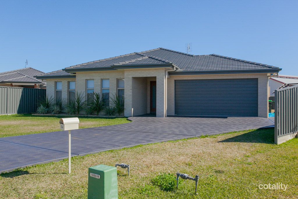 56 John Darling Ave, Belmont North, NSW 2280