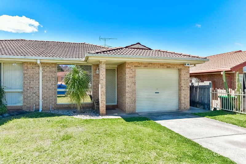 2/289 Copperfield Dr, Rosemeadow, NSW 2560