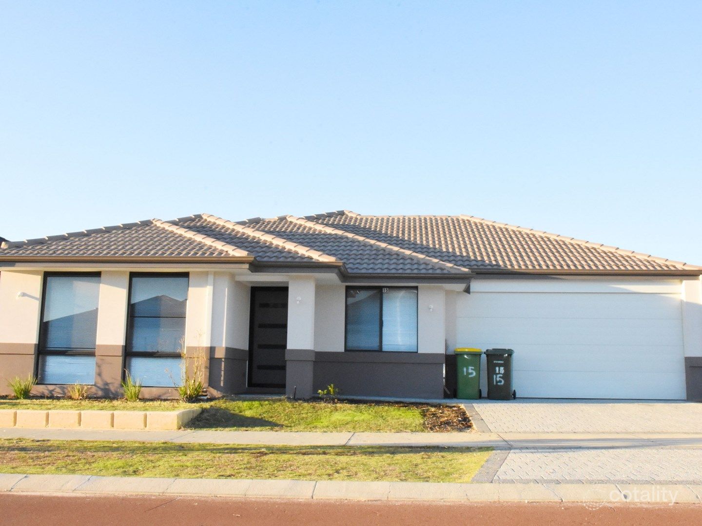 15 Nikon Rd, Harrisdale, WA 6112