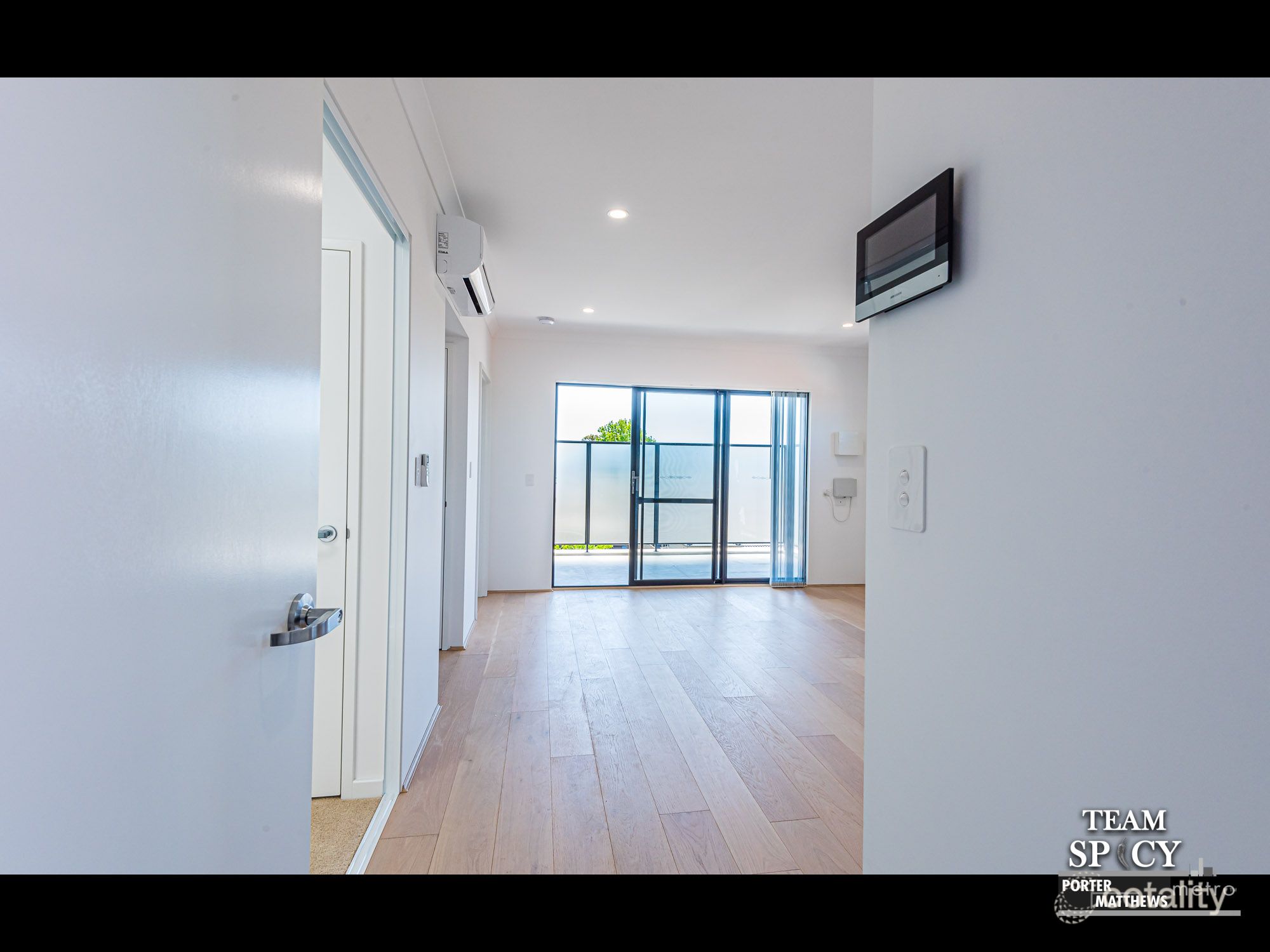 13/21 Homewood St, Cloverdale, WA 6105