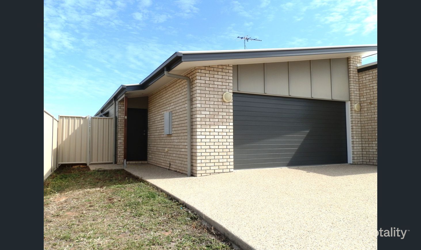 1/7 Calderwood St, Emerald, QLD 4720