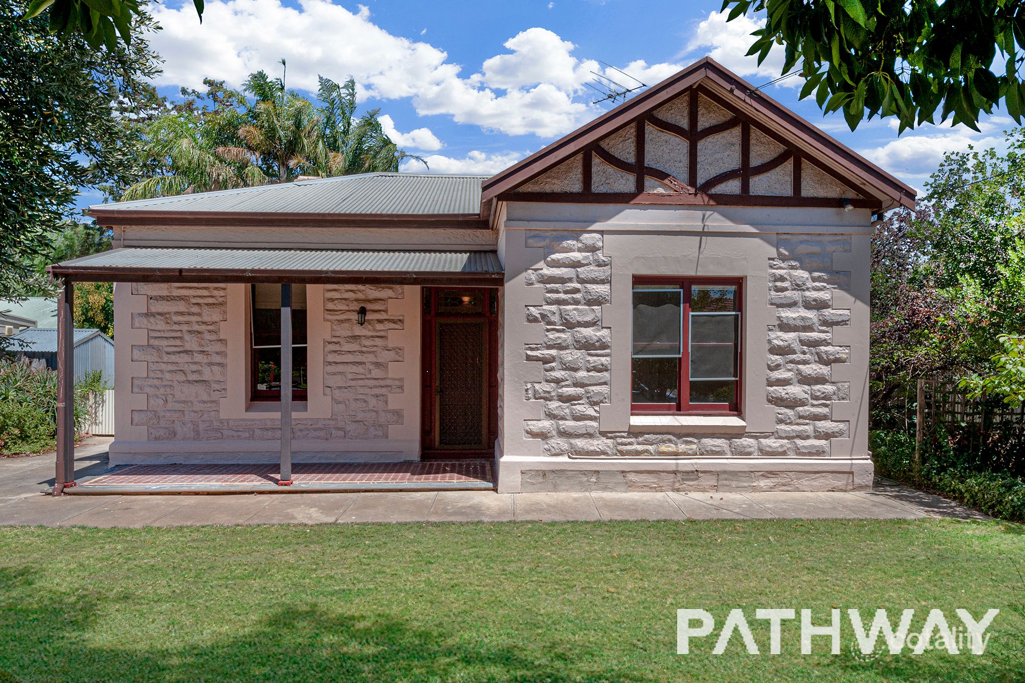15 Gladstone Rd, Mile End, SA 5031