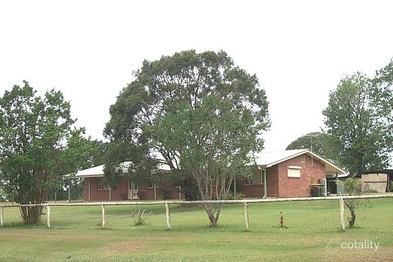 206 Graham Rd, Bridgeman Downs, QLD 4035