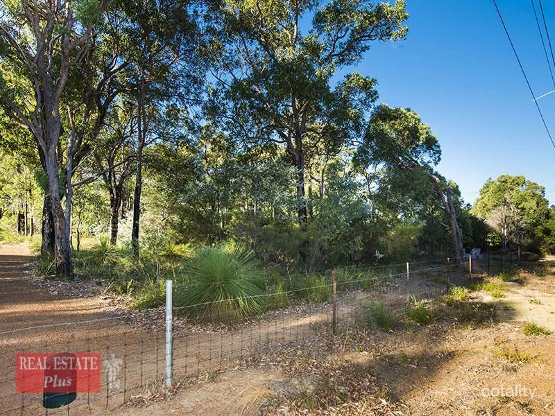 17 Glenburn Rd, Glen Forrest, WA 6071