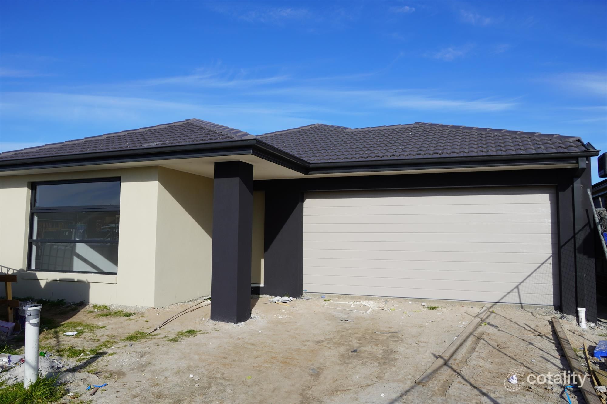 13 Dandy Dr, Cranbourne South, VIC 3977