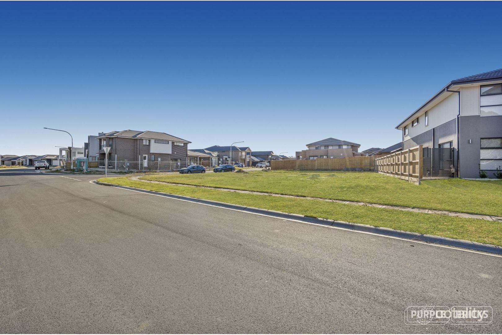 110 Macksville St, Carnes Hill, NSW 2171