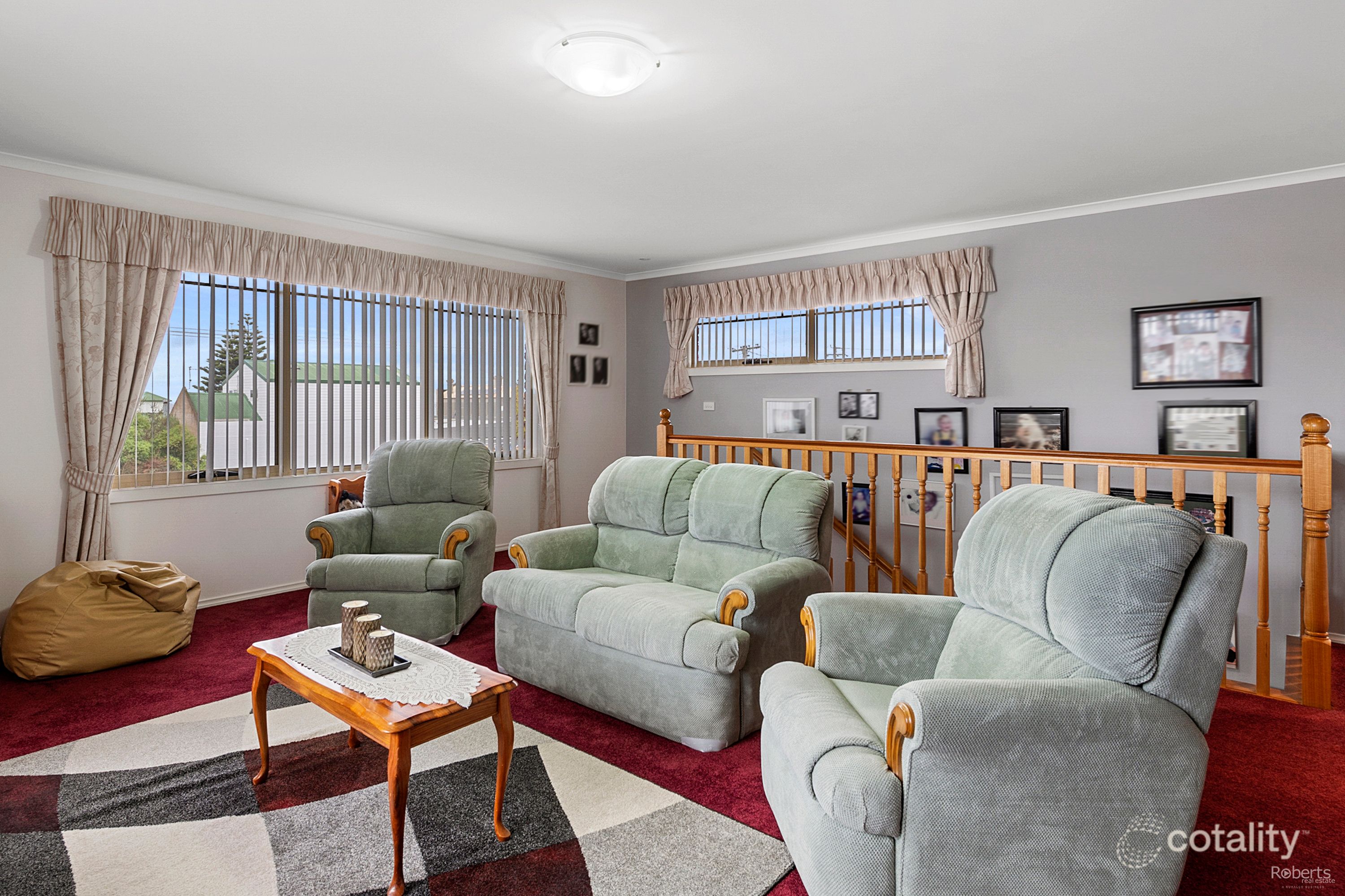 27 Crescent St, Penguin, TAS 7316