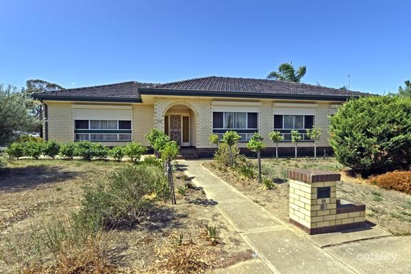 24 Lochside Dr, West Lakes, SA 5021